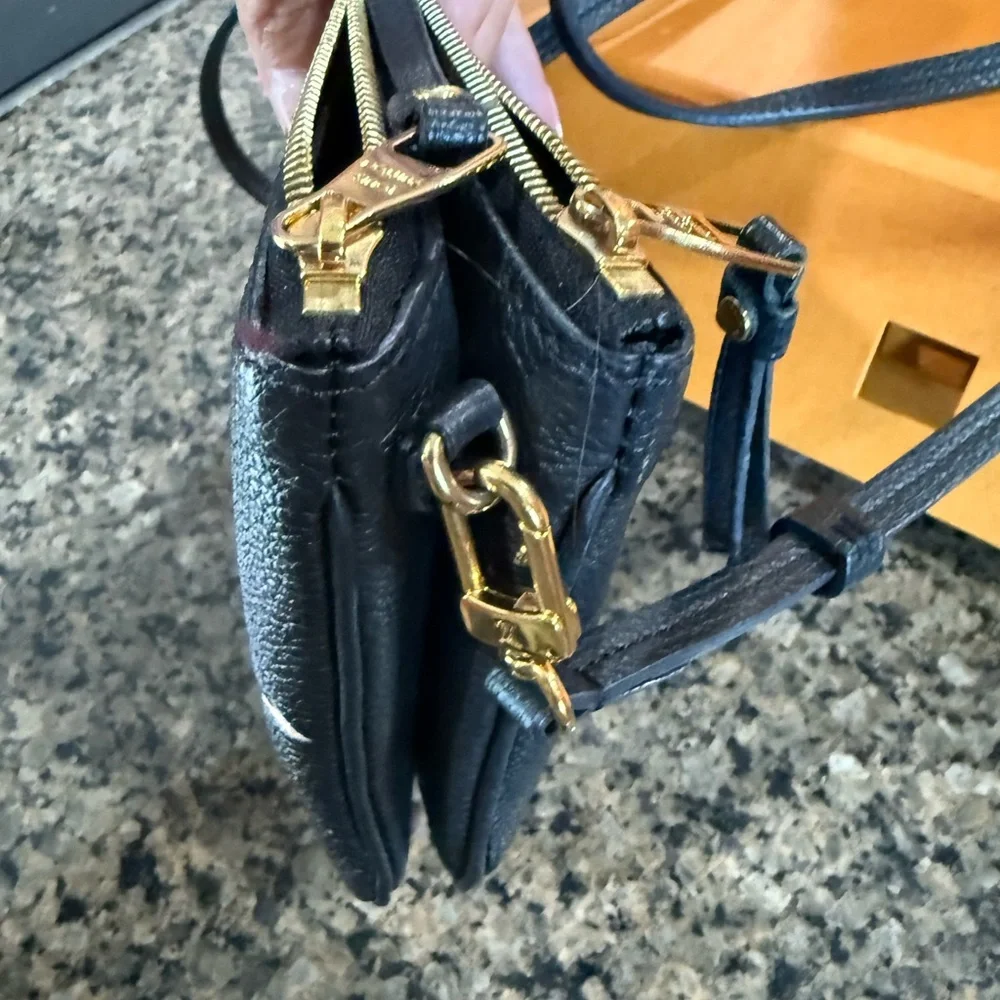 Louis Vuitton Double Zip pochette - Picture 7 of 11